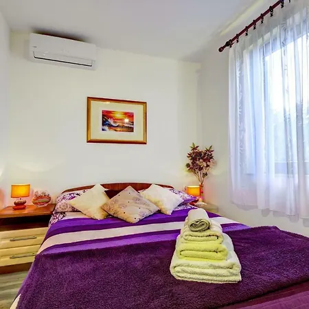 בית נופש Casa Sole פולה